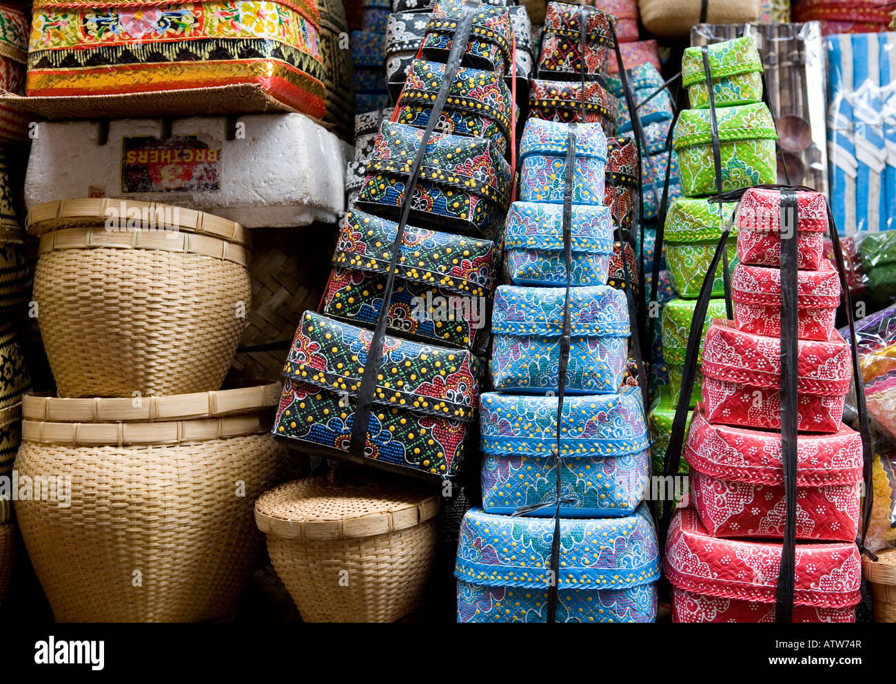 Strada del mercato Ubud Bali Indonesia Foto Stock