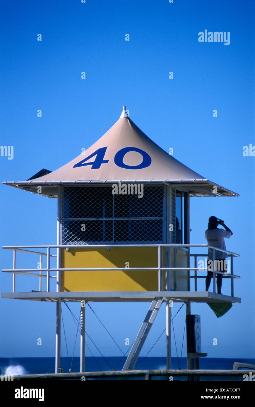 Surf torre bagnino Surfers paradise queensland australia Foto Stock