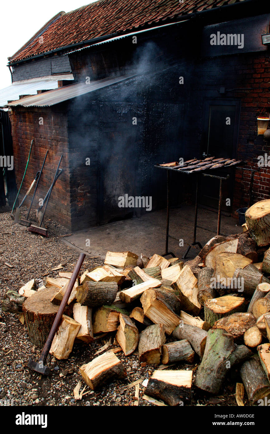 Pesci affumicati al Butley Orford Oysterage in Orford Suffolk East Anglia UK Foto Stock