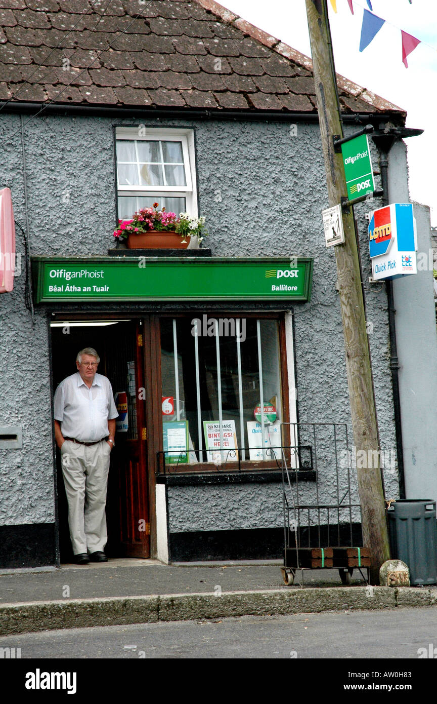 Ballitore (Irish: Béal Átha un Tuair) è un villaggio nella contea di Kildare, Irlanda, un ufficio postale di una zona rurale Foto Stock
