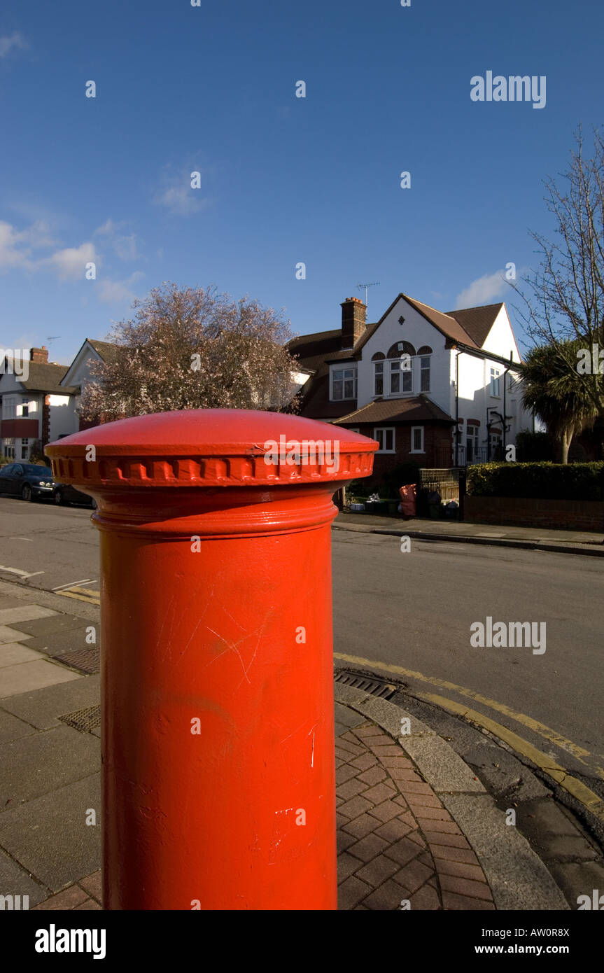 Red Letter casella postale della Posta Roayal Ealing W5 London Regno Unito Europa Foto Stock