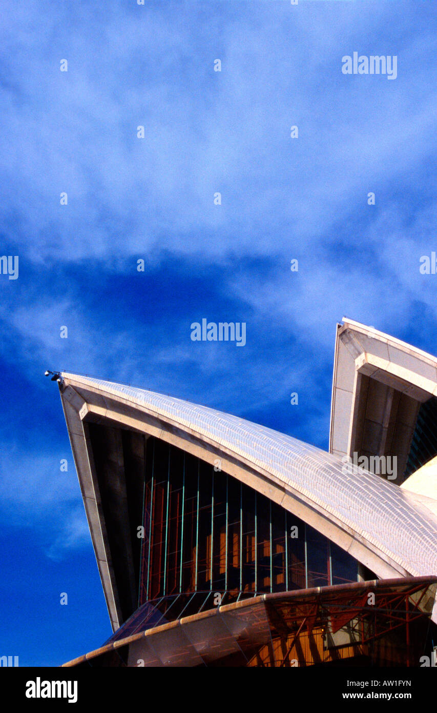 Il coni inconfondibile della Sydney Opera House Foto Stock