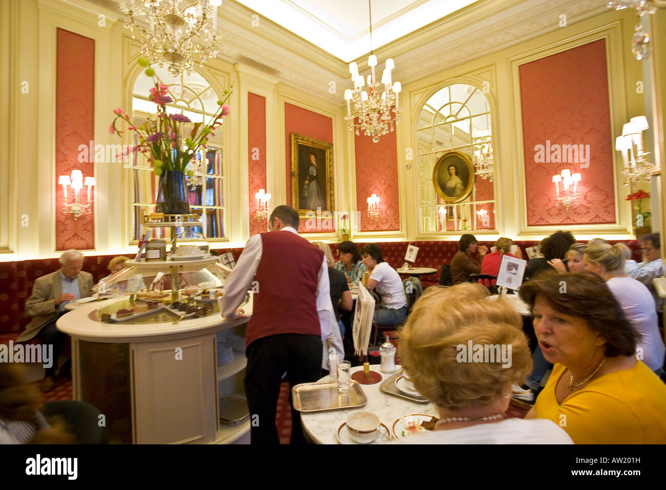 Cafe Sacher Wien Hotel Sacher Vienna Austria Foto Stock