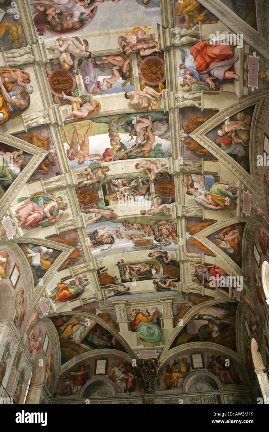 Il celebre soffitto del tetto della Cappella Sistina Michelangelo affresco  del XVI secolo la pittura Museo Vaticano Roma Italia Europa Foto stock -  Alamy