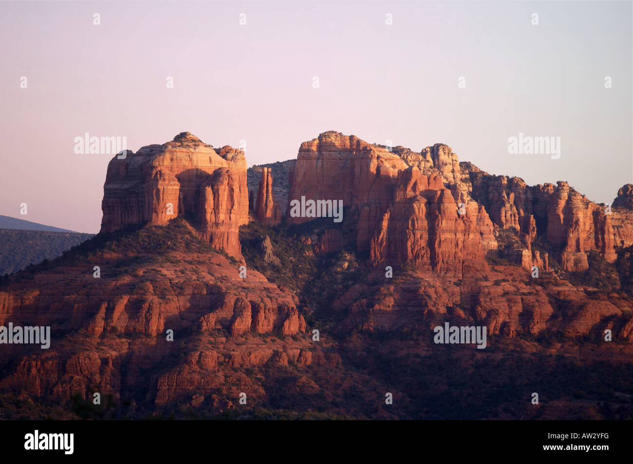 Cattedrale Rock formazione al tramonto, Sedona in Arizona Foto Stock