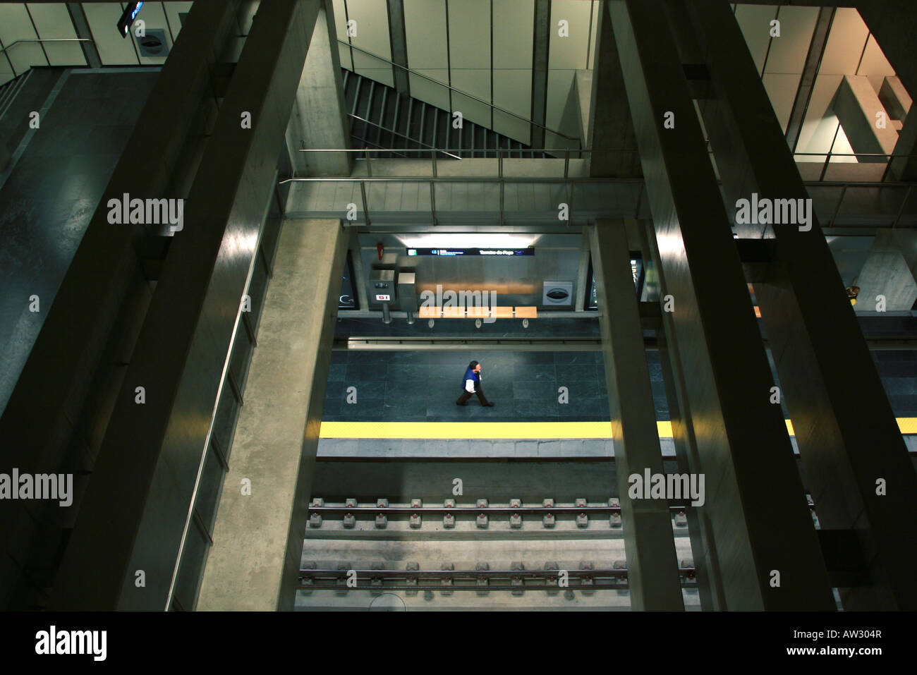 La stazione della metropolitana Terreiro do Paço, Lisbona Foto Stock