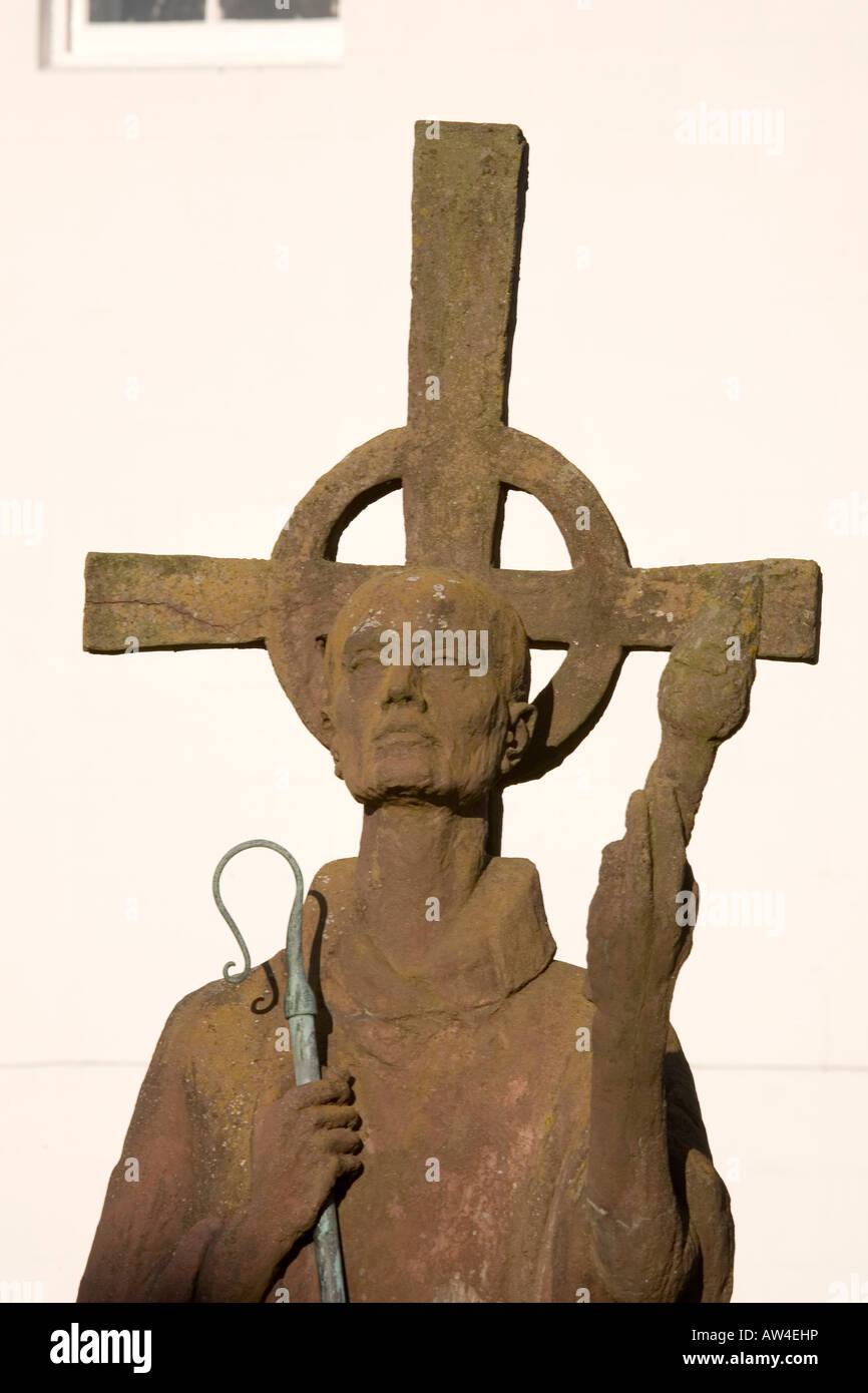 Statua di San Andrea Isola Santa Lindisfarne Northumberland Foto Stock
