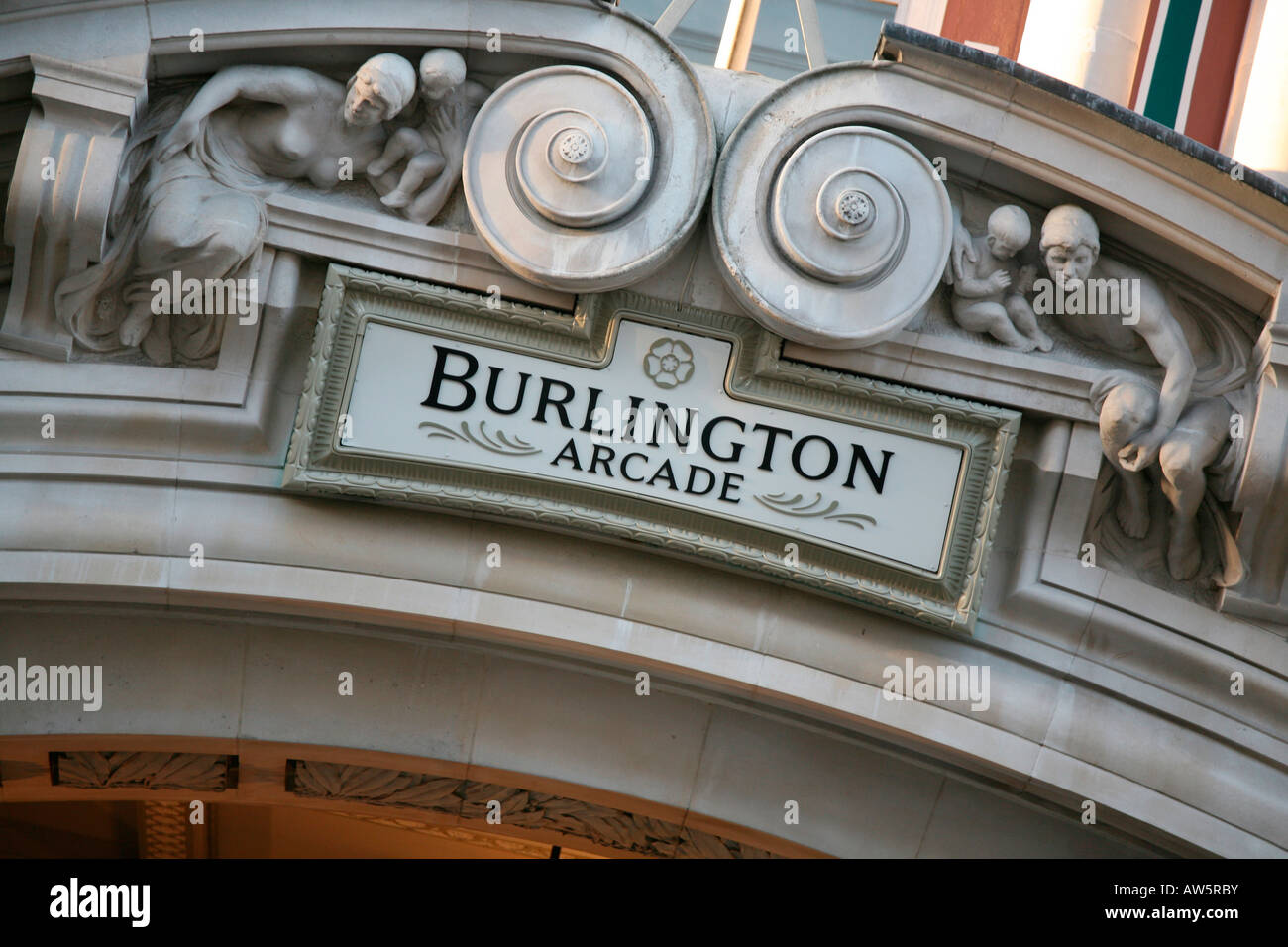 Burlington Arcade, Piccadilly, Londra Foto Stock
