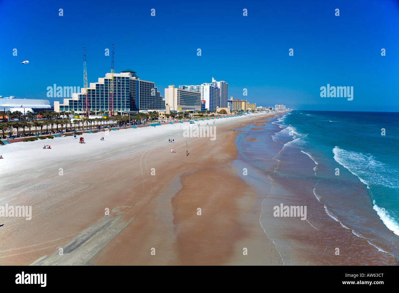 Alberghi sulla spiaggia di Daytona Beach in Florida USA Foto Stock