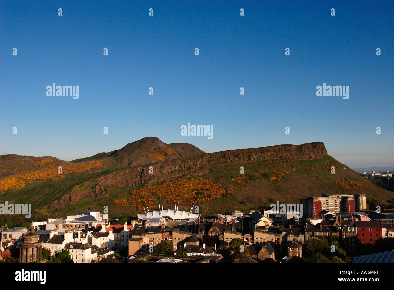 Arthur è sede di una serata estiva, Edimburgo Foto Stock