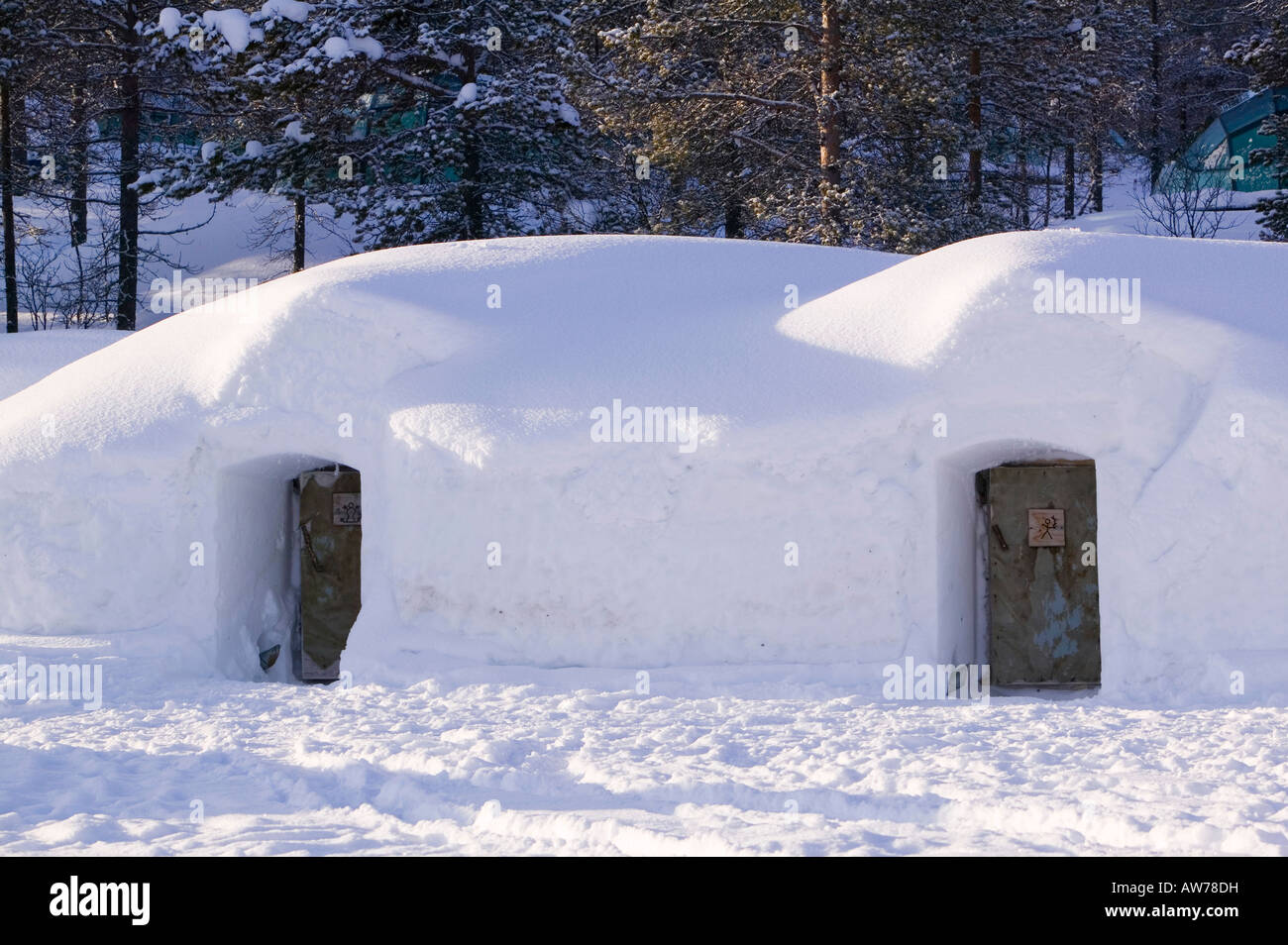 Tipo Igloo alloggio in un albergo a Kakslauttanen vicino Saarisleka nord della Finlandia Foto Stock