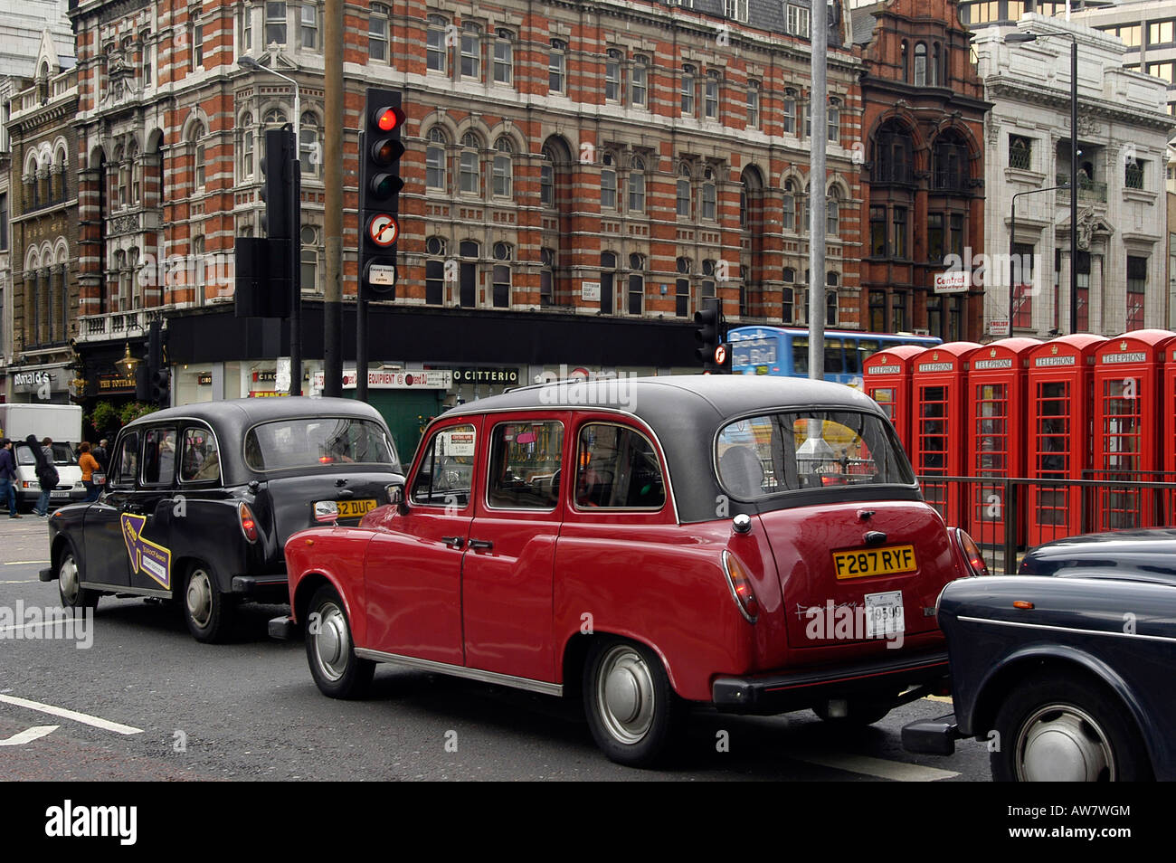 Traffico di Londra Foto Stock