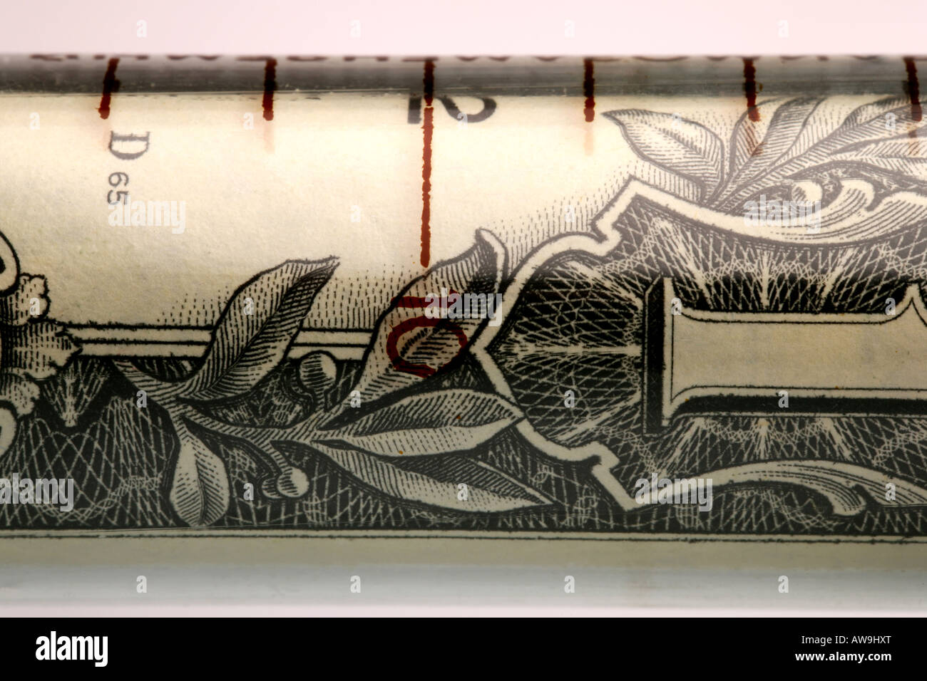'Syringe banca contenente nota" Foto Stock
