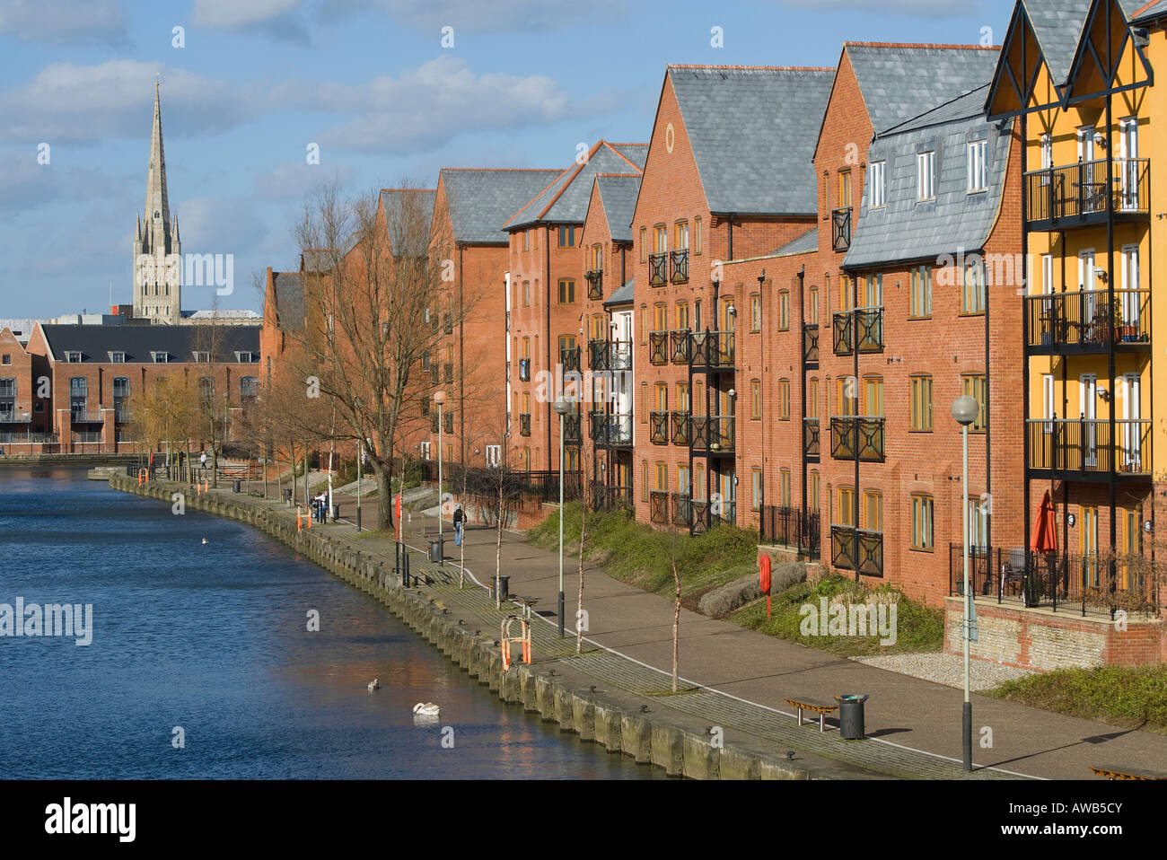 Riverside alloggiamento, Norwich, Norfolk, Inghilterra Foto Stock