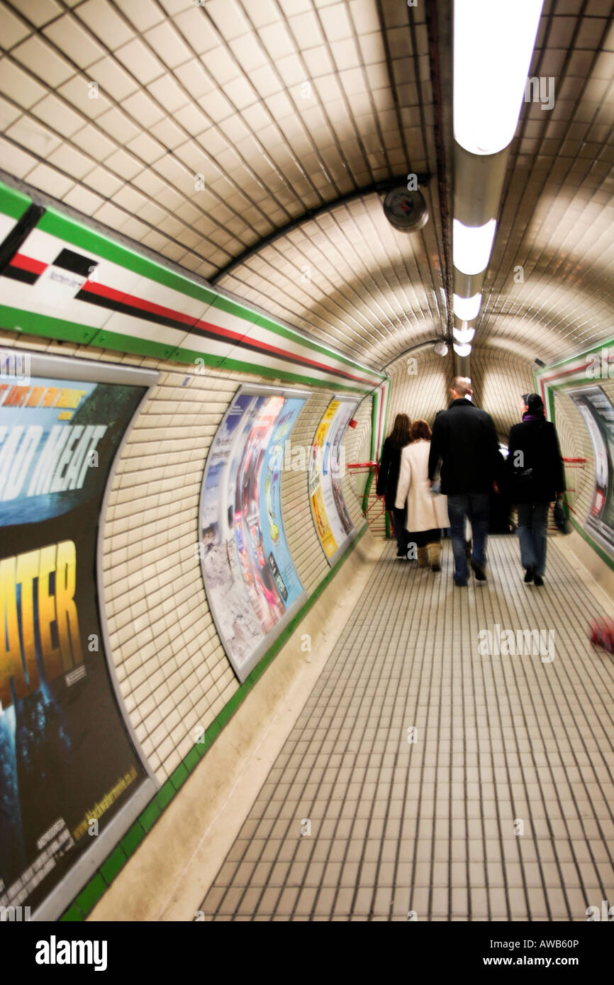 La metropolitana Stazione della Metropolitana di Londra, Inghilterra, Regno Unito Foto Stock