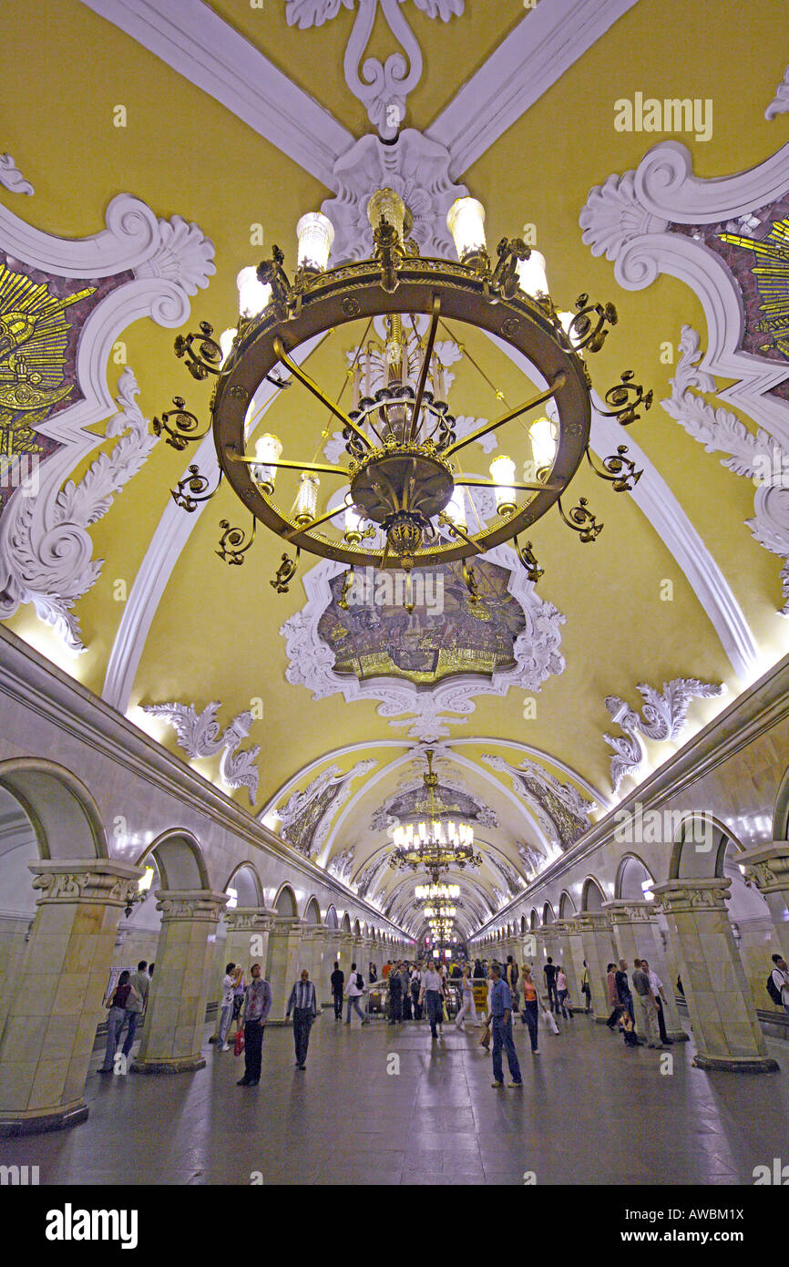 La Russia, Mosca, Komsomolskaya Stazione della Metropolitana Foto Stock