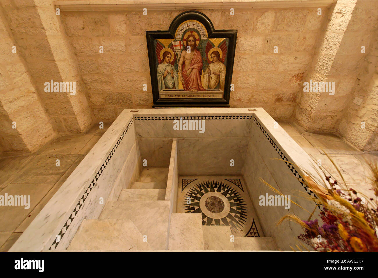 Israele Gerusalemme Eest Gerusalemme la vasca battesimale di St George s  Cathedral date dal 1910 Foto stock - Alamy