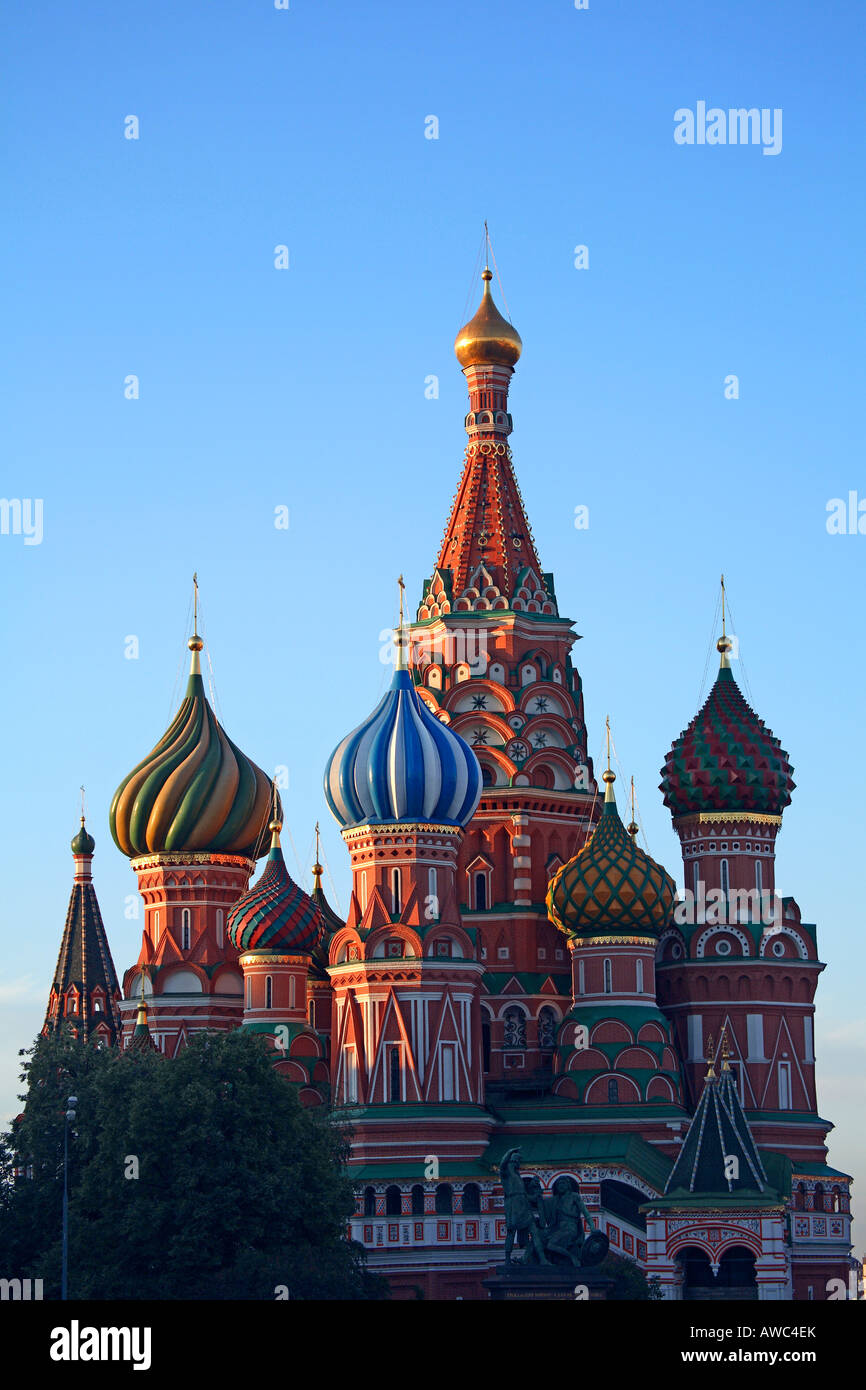 La Russia, Mosca, Piazza Rossa, St basilici cattedrale Foto Stock