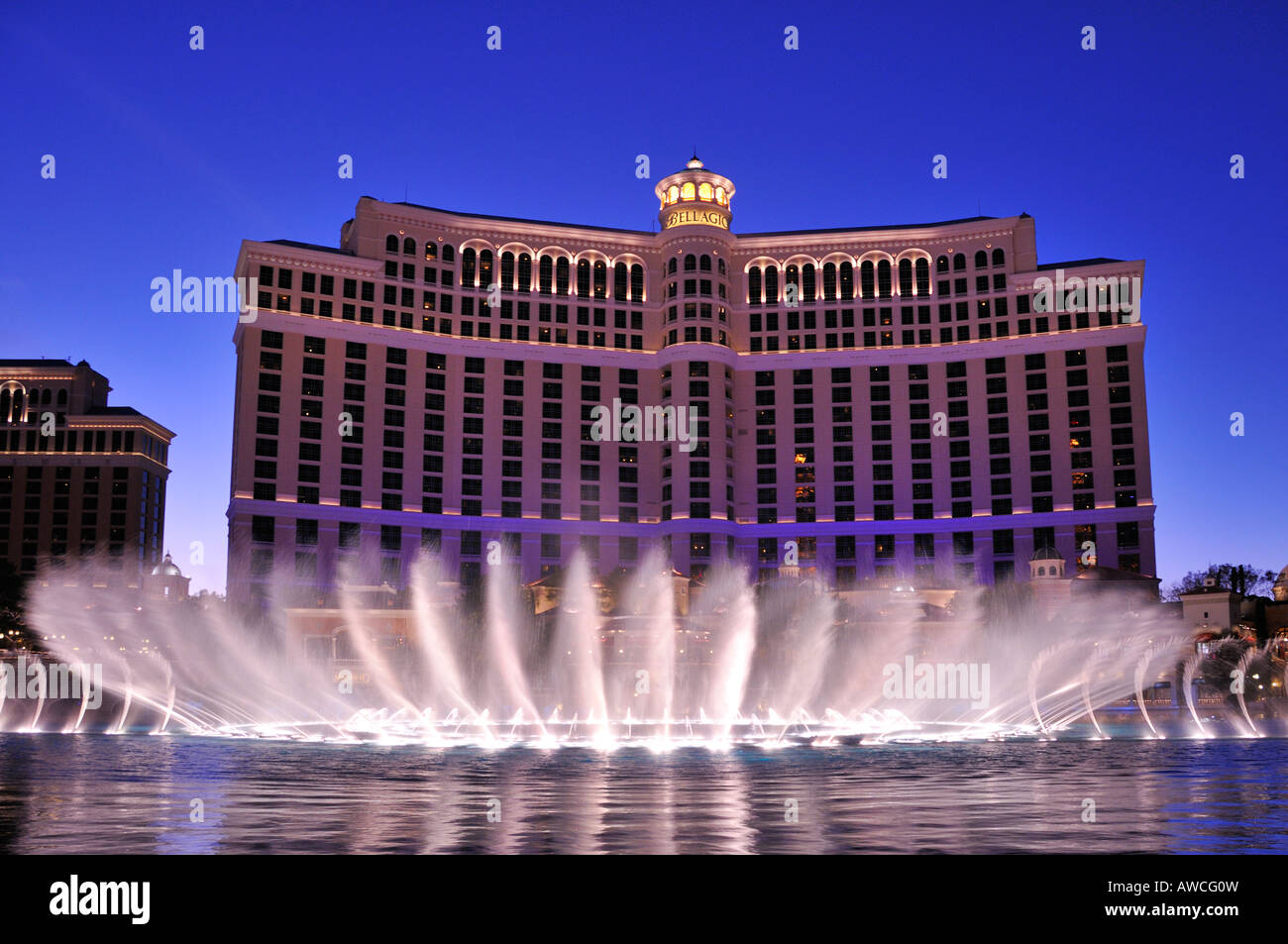 Il Bellagio Hotel and Casino Las Vegas al tramonto Foto Stock