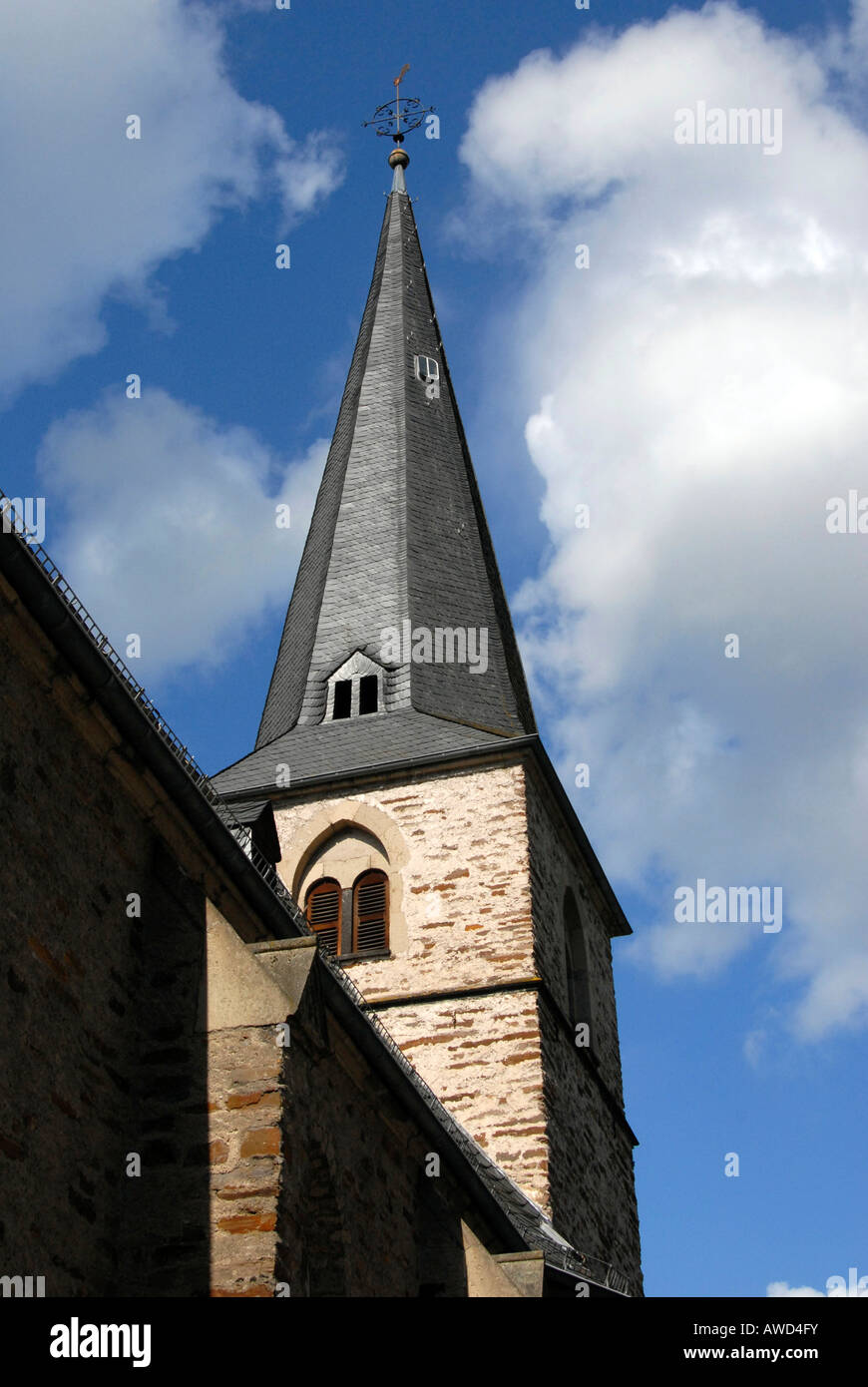 Città di Monreal, vincitore del "Unser Dorf hat Zukunft" (la nostra città ha un futuro) concorso nazionale in 2004, Monreal, Rhineland-Pa Foto Stock