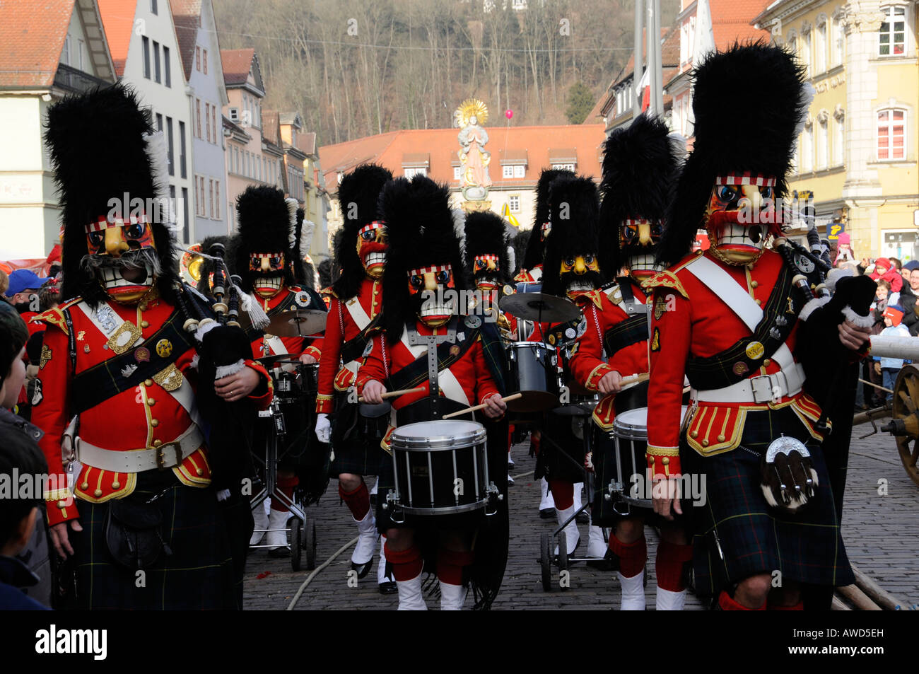 Schotte-Clique banda di Basilea, il corteo dei musicisti Gugge, XXV annuale convegno internazionale per musica Gugge in Schwaebisch Gmue Foto Stock