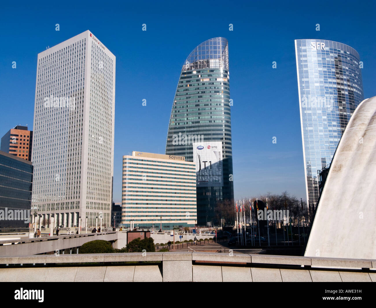 Grattacieli nel quartiere degli affari La Defense, Parigi, Francia, Europa Foto Stock