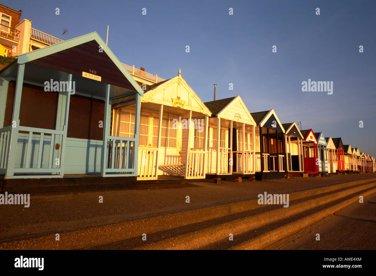 Southwold Beach capanne sulla costa di Suffolk Foto Stock