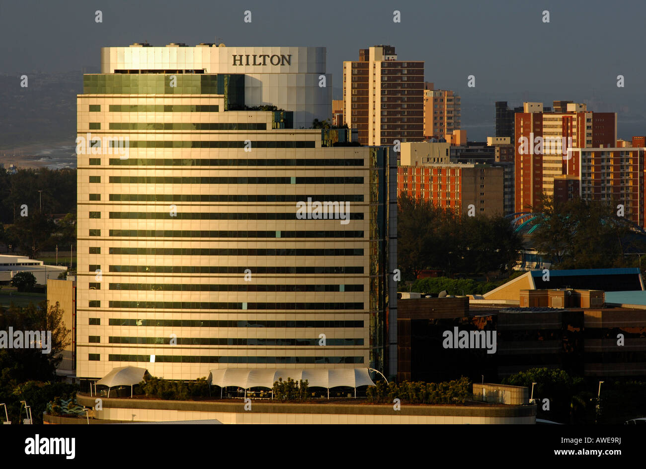 Hotel Hilton Durban nel sole della sera, Durban, Sud Africa Foto Stock