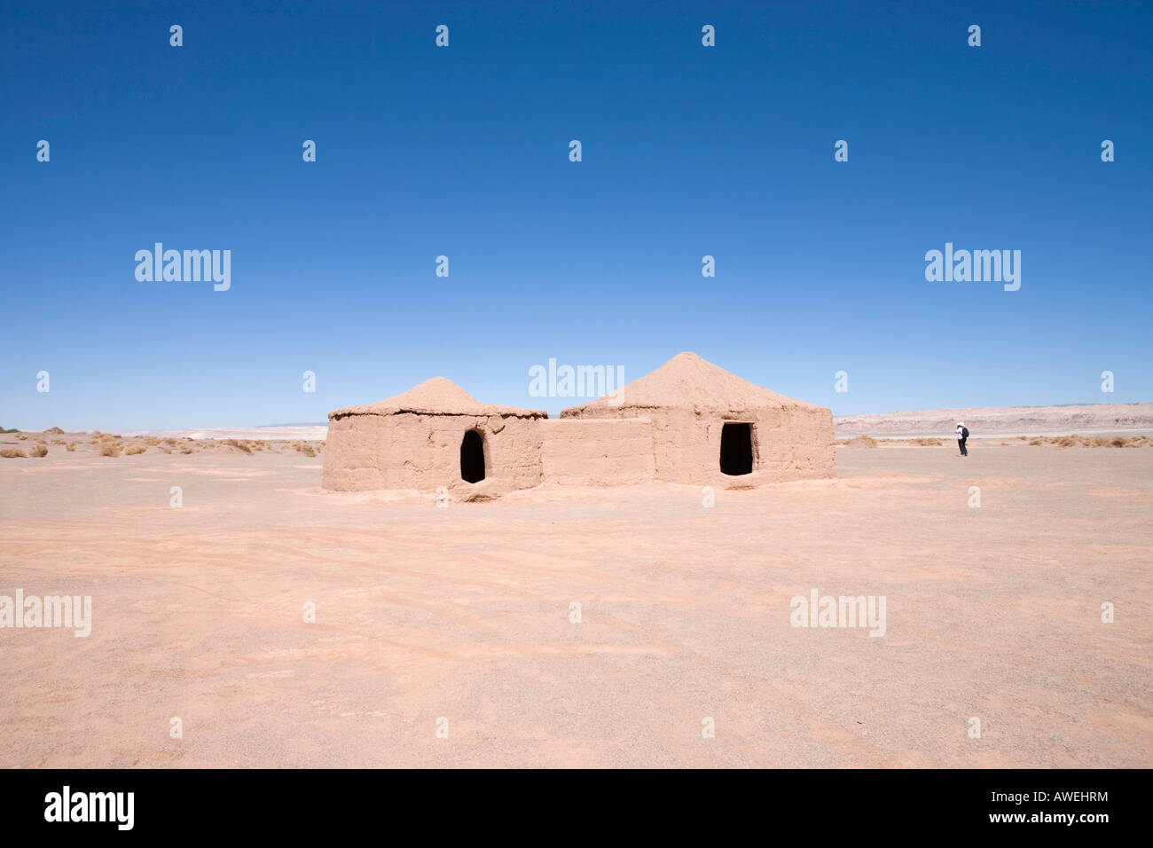Ricostruita casa rotonda presso le rovine di Tulor, un antico villaggio di Atacameños, San Pedro de Atacama, Región de Antofagasta, Chi Foto Stock