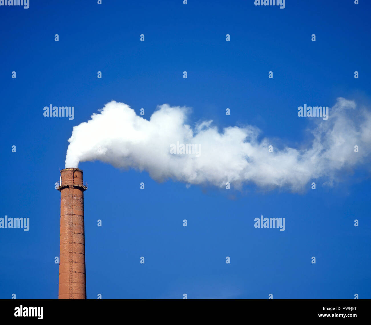 Il fumo della fabbrica pila, inquinamento Foto Stock