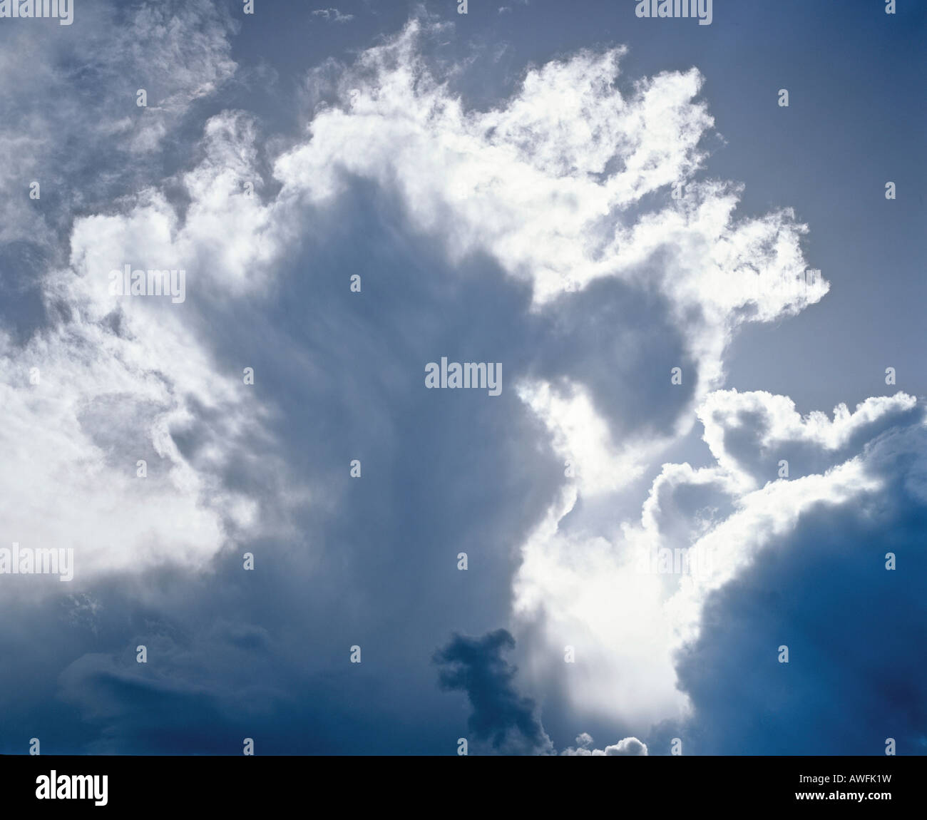 Cumulonimbus Teste di Tuono, avvicinando temporale Foto Stock