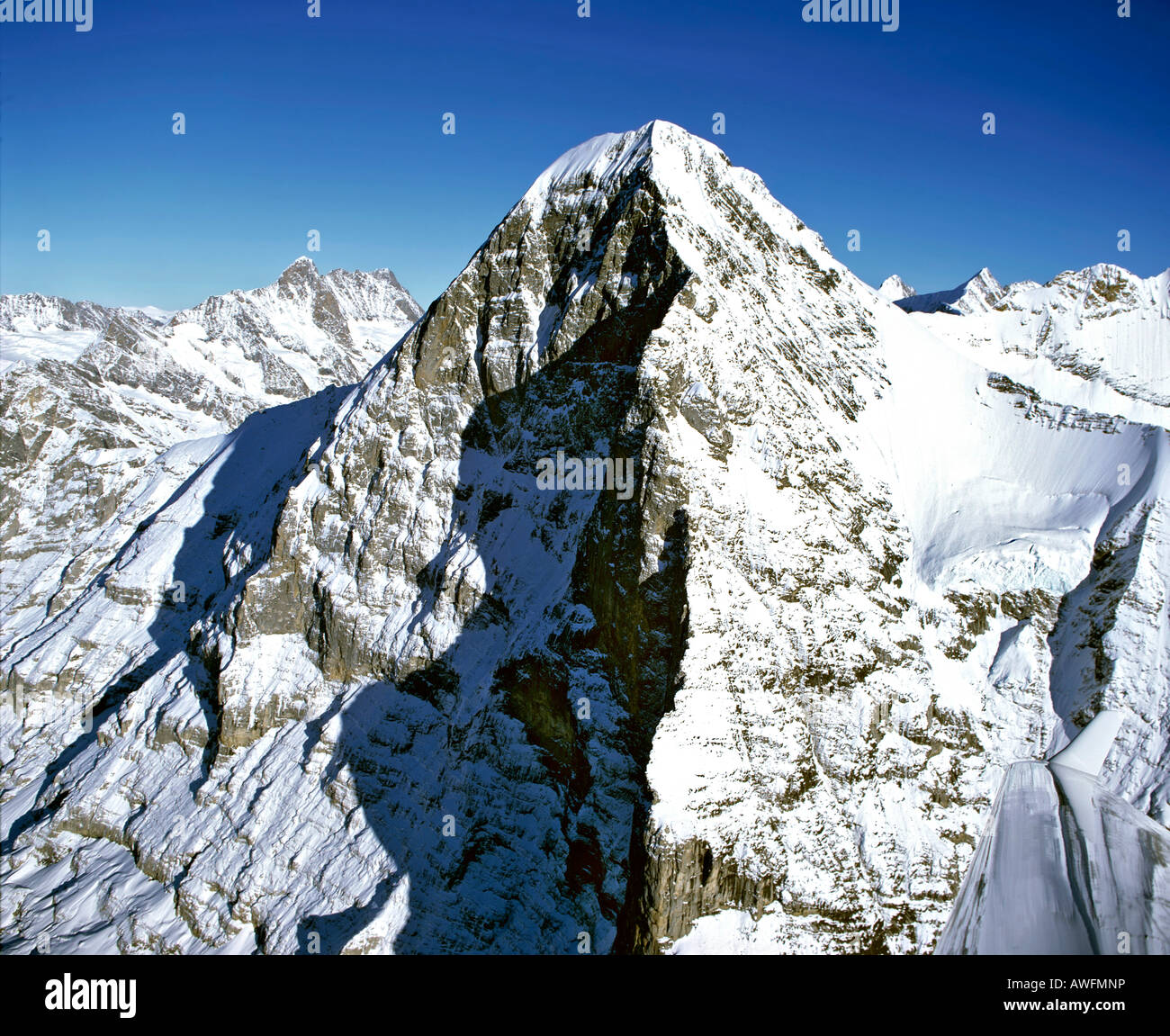Riprese aeree, north face di Mt. Eiger, Alpi Bernesi, Oberland Bernese (Highlands), Svizzera, Europa Foto Stock