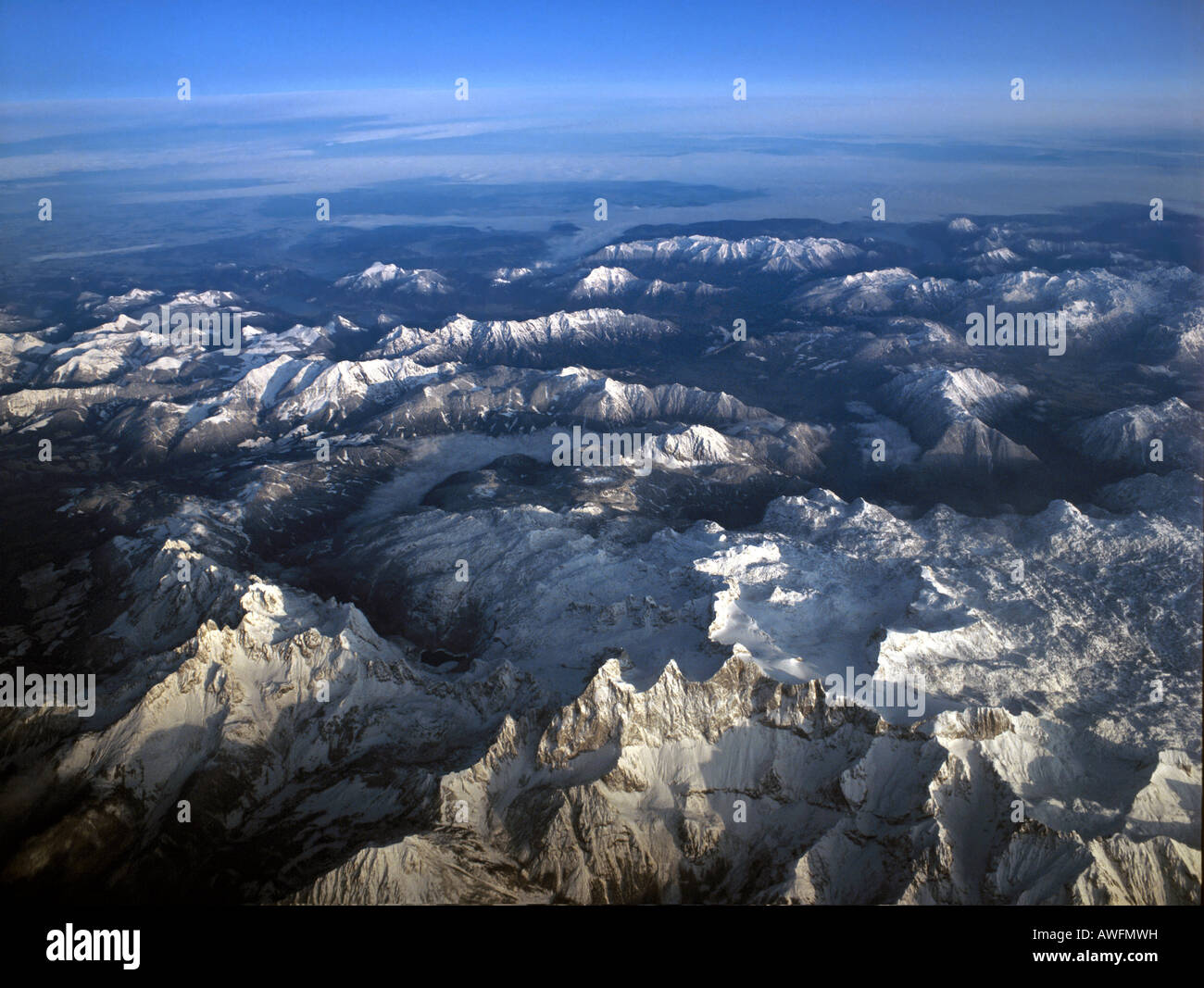 Riprese aeree, Gosau massiccio, Mt. Bischofsmuetze, di Dachstein, Stiria, Austria, Europa Foto Stock