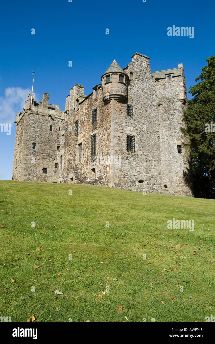 dh 16 ° secolo castelli di pietra ELCHO CASTELLO PERTHSHIRE SCOZIA scozzese tradizionale Foto Stock