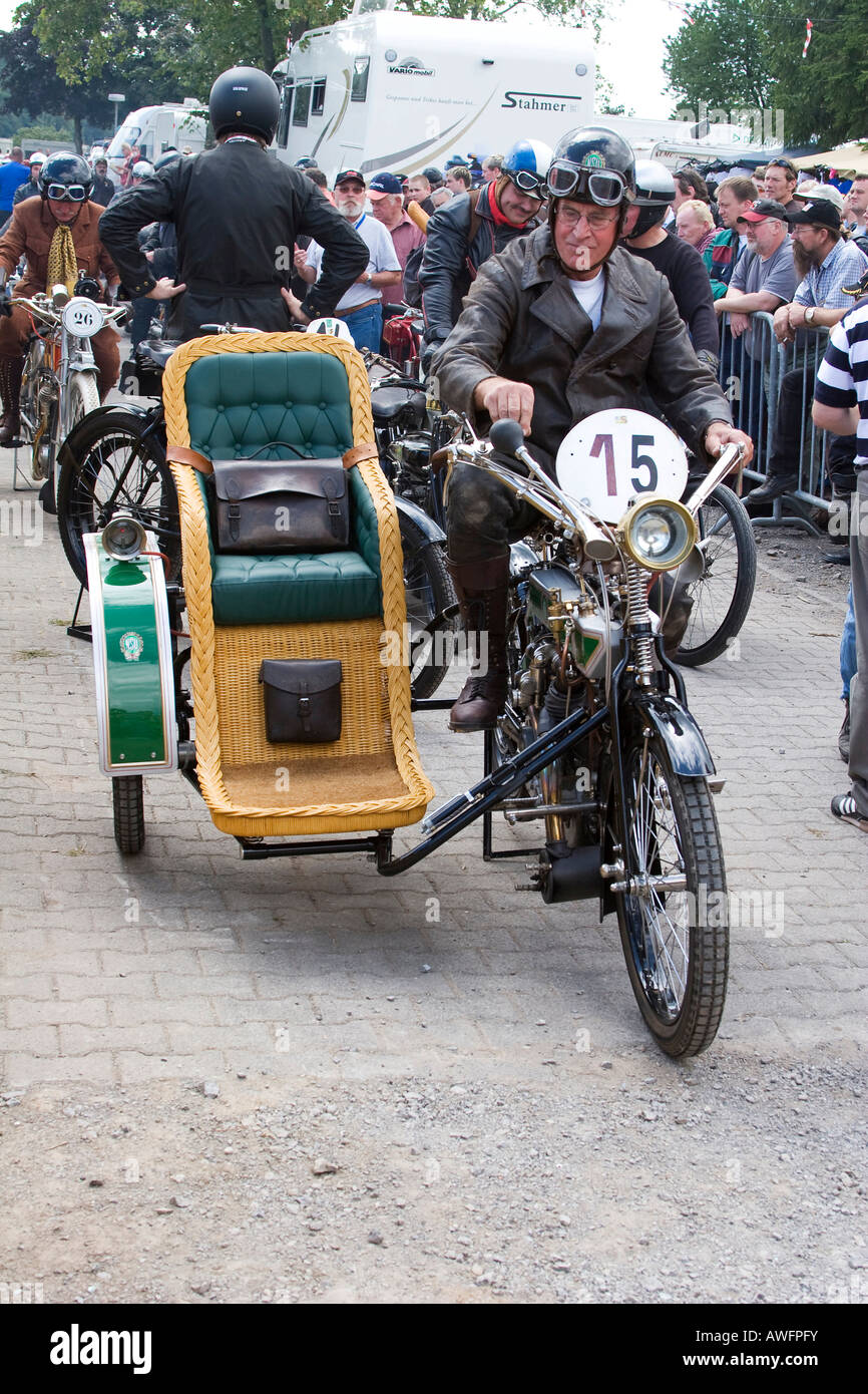 1908 Oldtimer FN motocicletta in corrispondenza di una motocicletta vintage gara di Schotten, Hesse, Germania, Europa Foto Stock