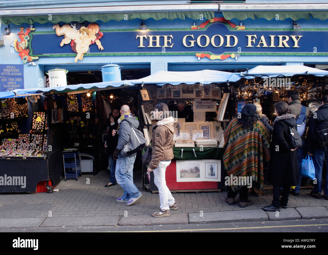 La buona fata shop di Portobello Road Londra Marzo 2008 Foto Stock