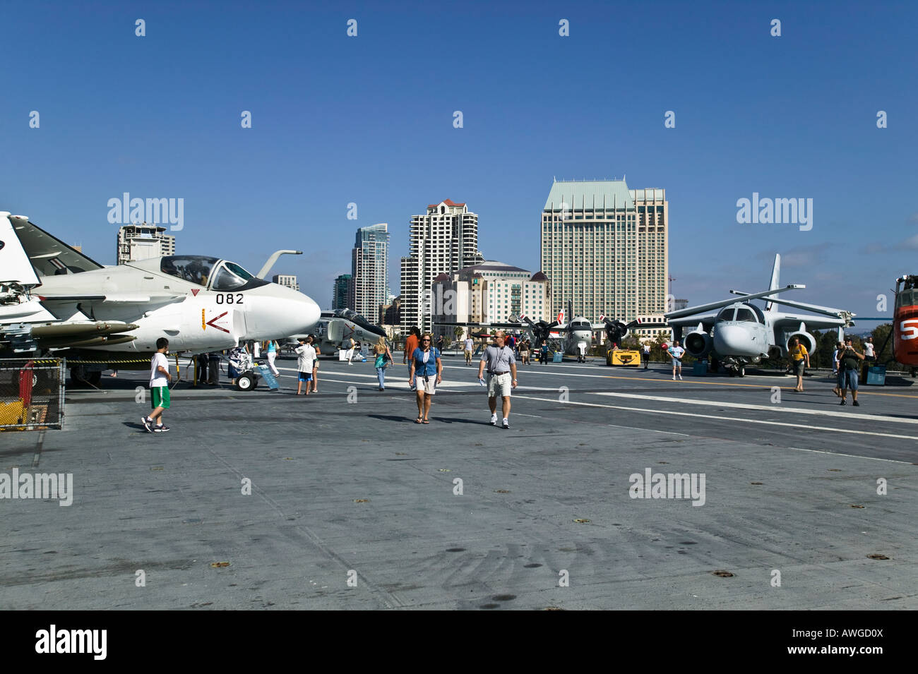 Midway portaerei San Diego, California, Stati Uniti d'America Foto Stock