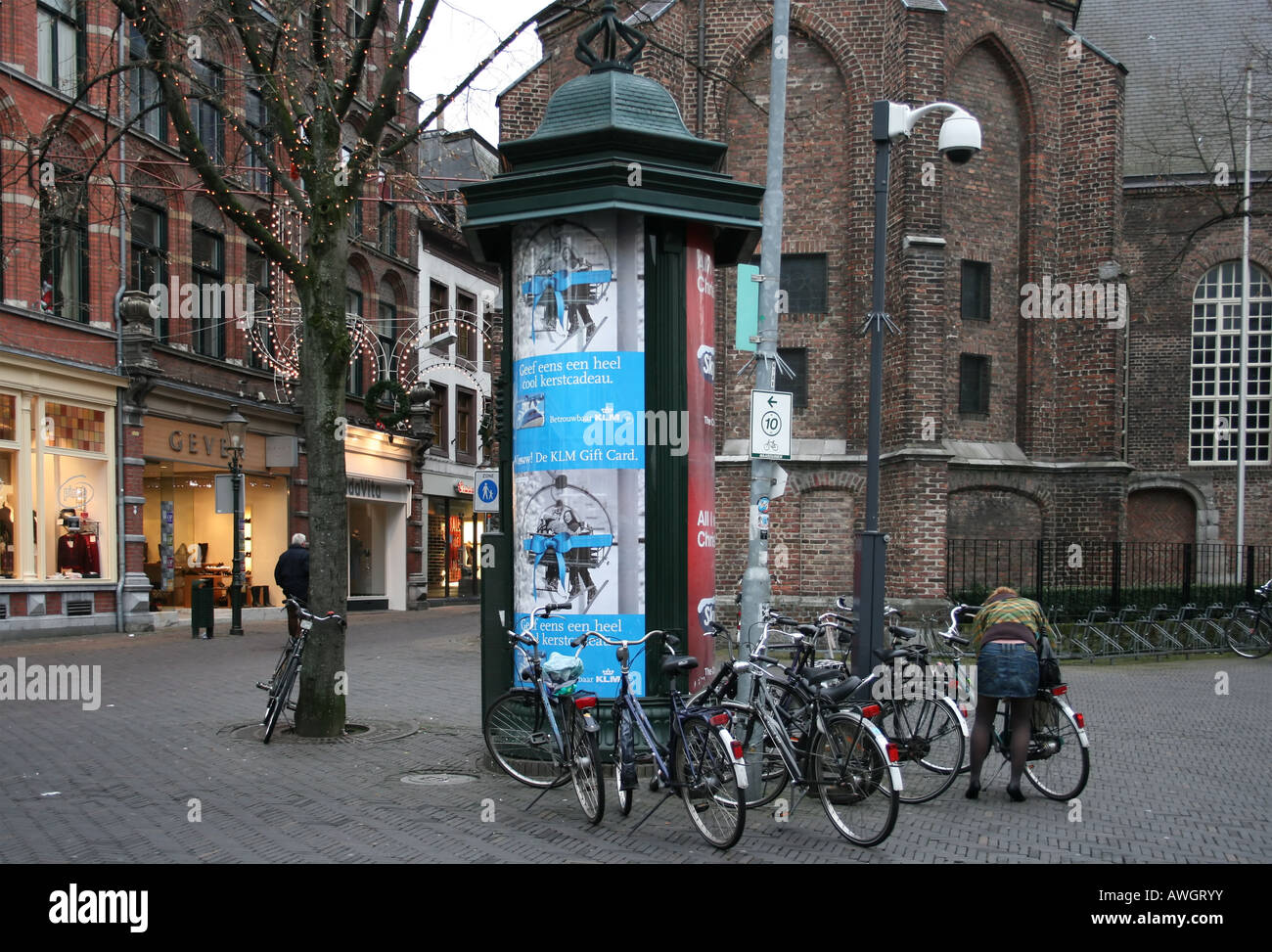 Le biciclette nella parte storica di Venlo, Paesi Bassi. Foto Stock