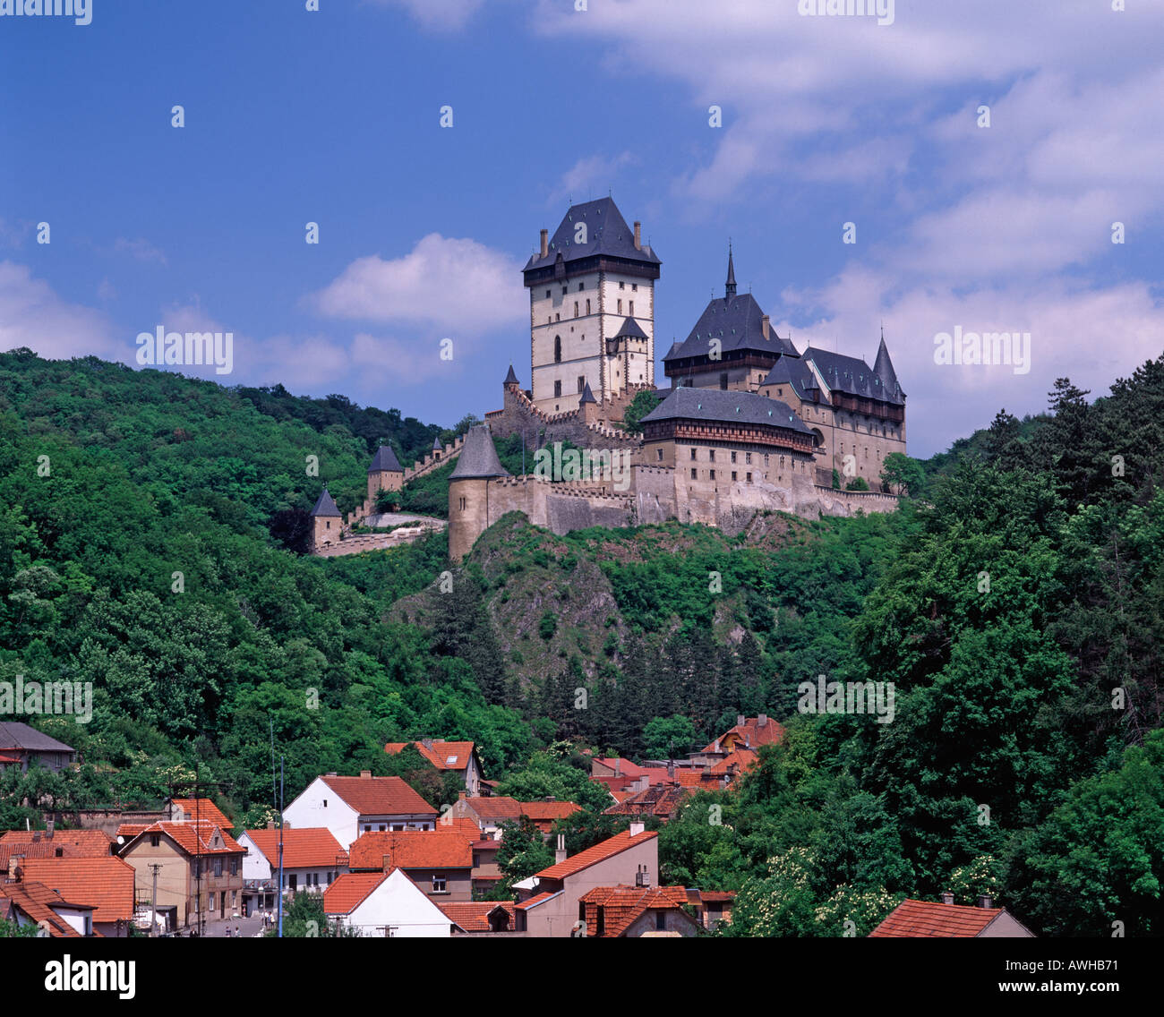 Il castello di Karlstein, Bohemia Repubblica Ceca Foto Stock