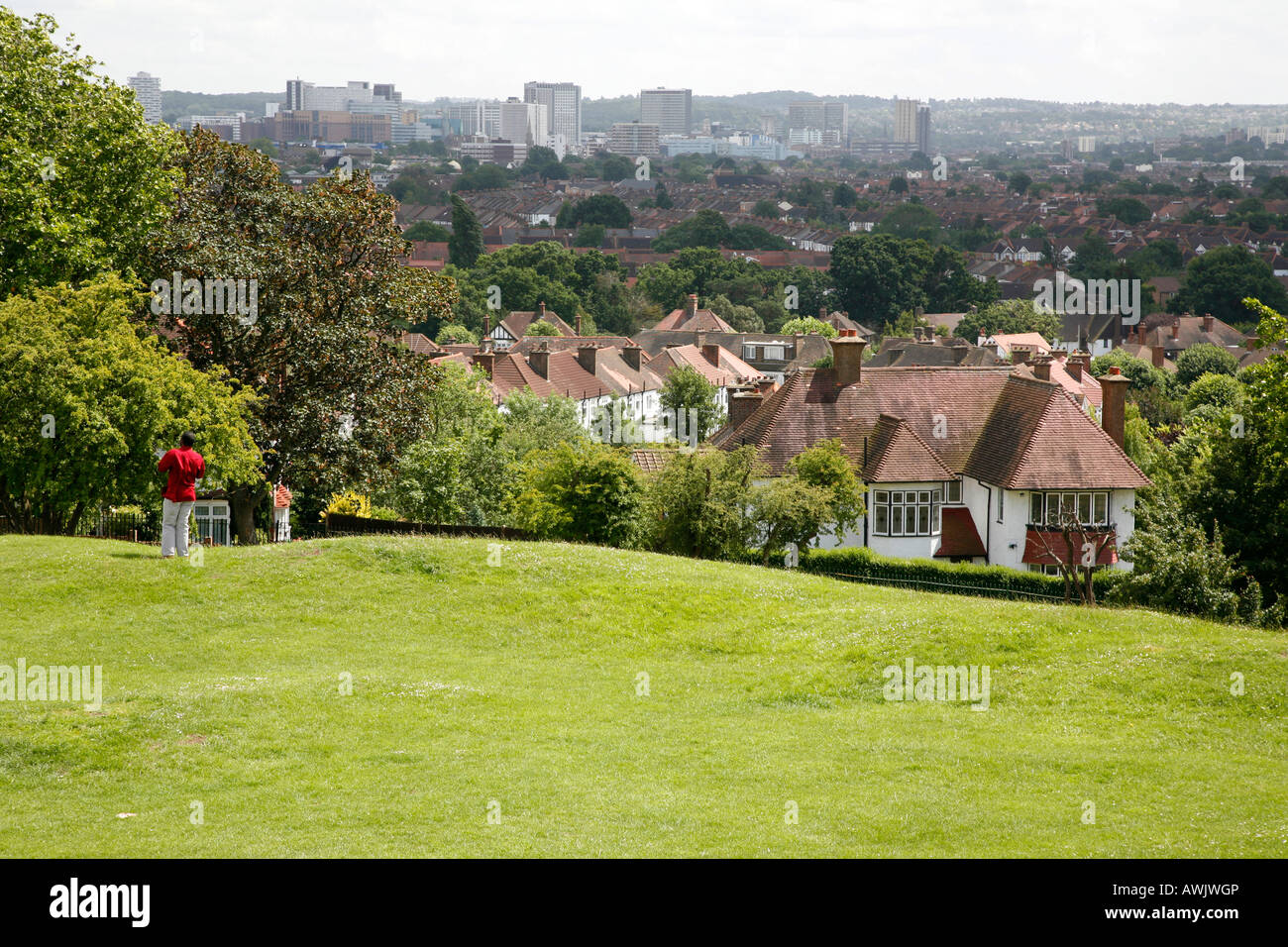 Vista verso sud in direzione di Croydon da Pollards Hill, Norbury, Londra Foto Stock