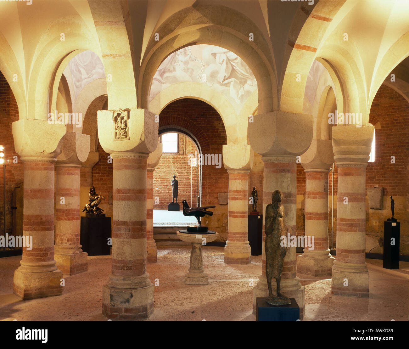 Gli interni di edificio antico, San Pietro, Asti, Piemonte, Italia Foto Stock