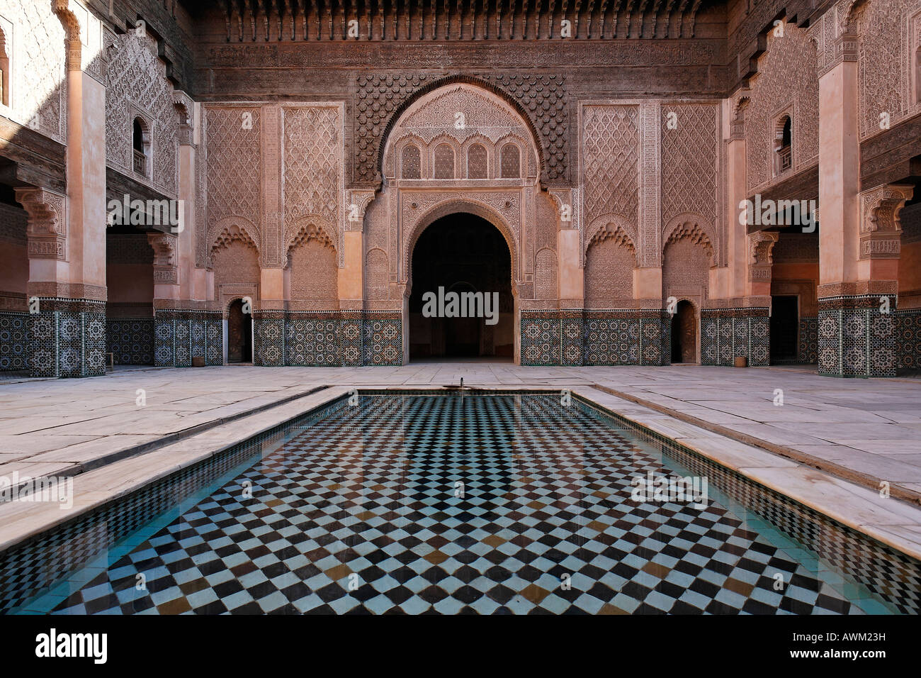 Ali-ben-Youssef madrasah, storica accademia teologica nel quartiere Medina, Marrakech, Marocco, Africa Foto Stock