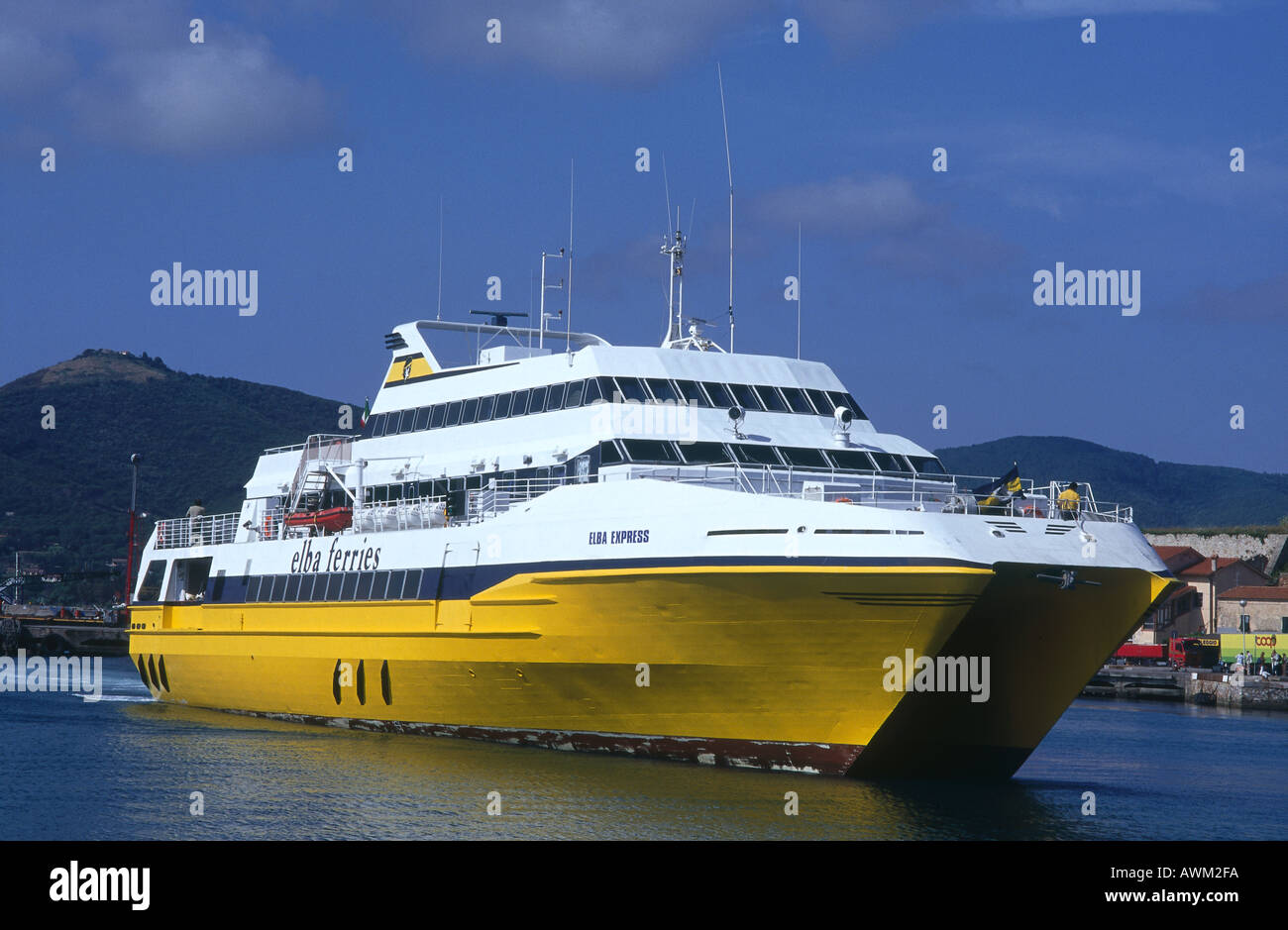 Traghetto al porto, Portoferraio, Isola d'Elba, Italia Foto Stock