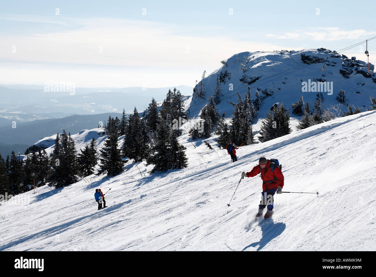 Piste da sci e ski-lift sul lato orientale di Mt. Grosser Arber, Nationalpark Bayerischer Wald (Parco Nazionale della Foresta Bavarese), Lo Foto Stock