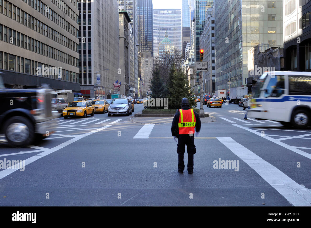 Il poliziotto del traffico a Manhattan, New York, Stati Uniti d'America Foto Stock