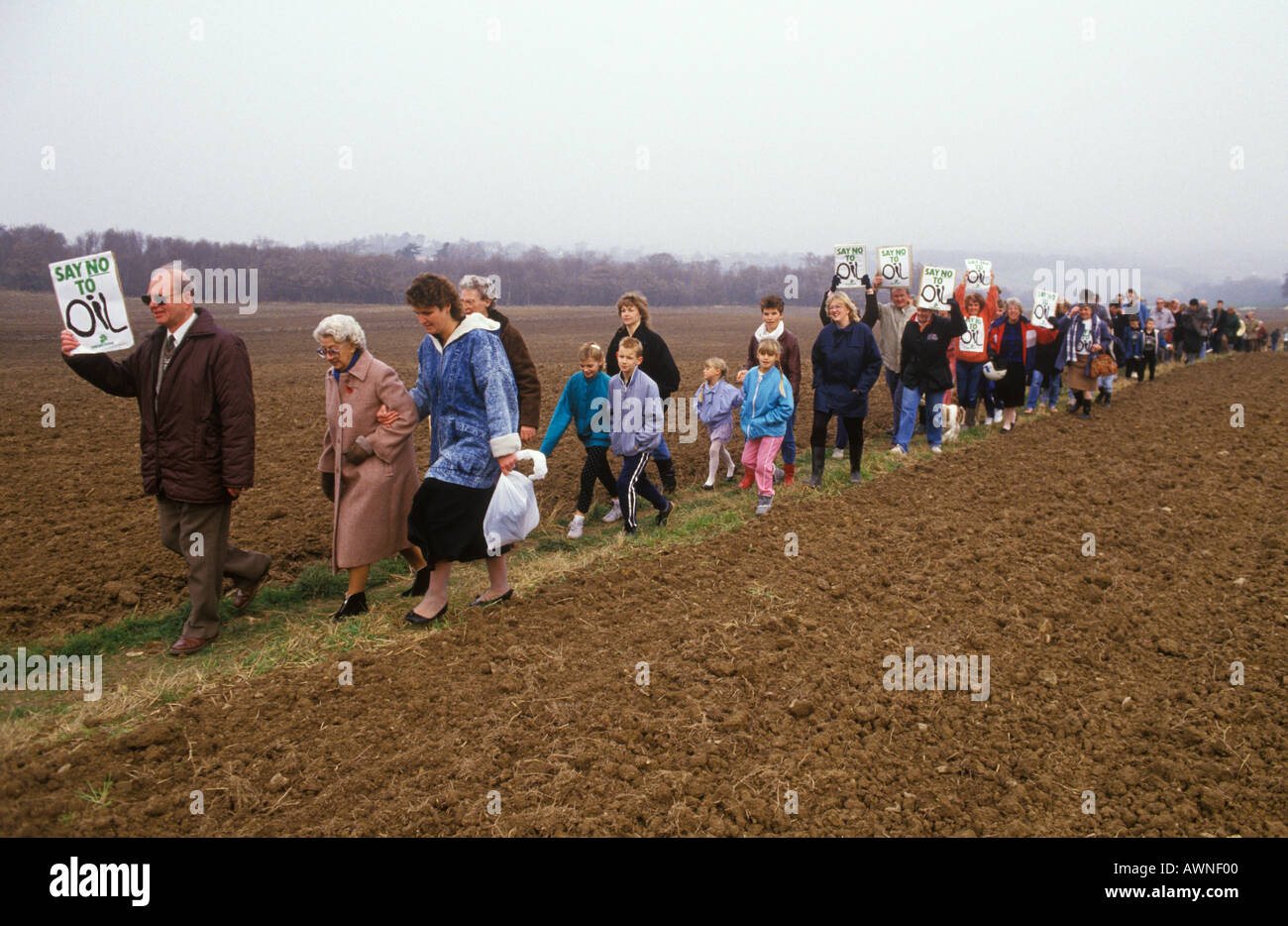 Dire no alle trivellazioni petrolifere Fairlight giù a Norths sede vicino a Hastings East Sussex 1980S UK degli anni ottanta UK HOMER SYKES Foto Stock