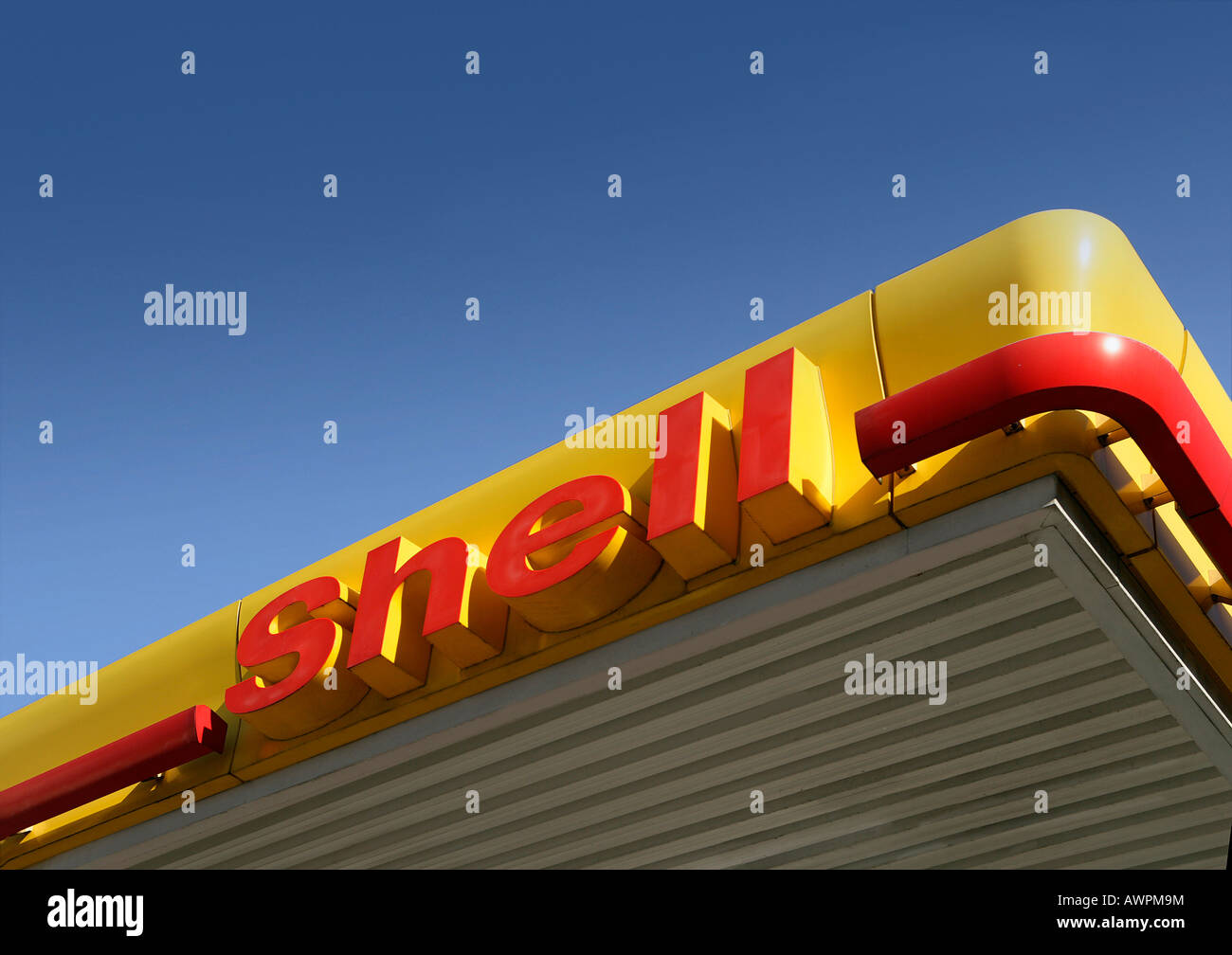 Distributore di benzina Shell Foto Stock