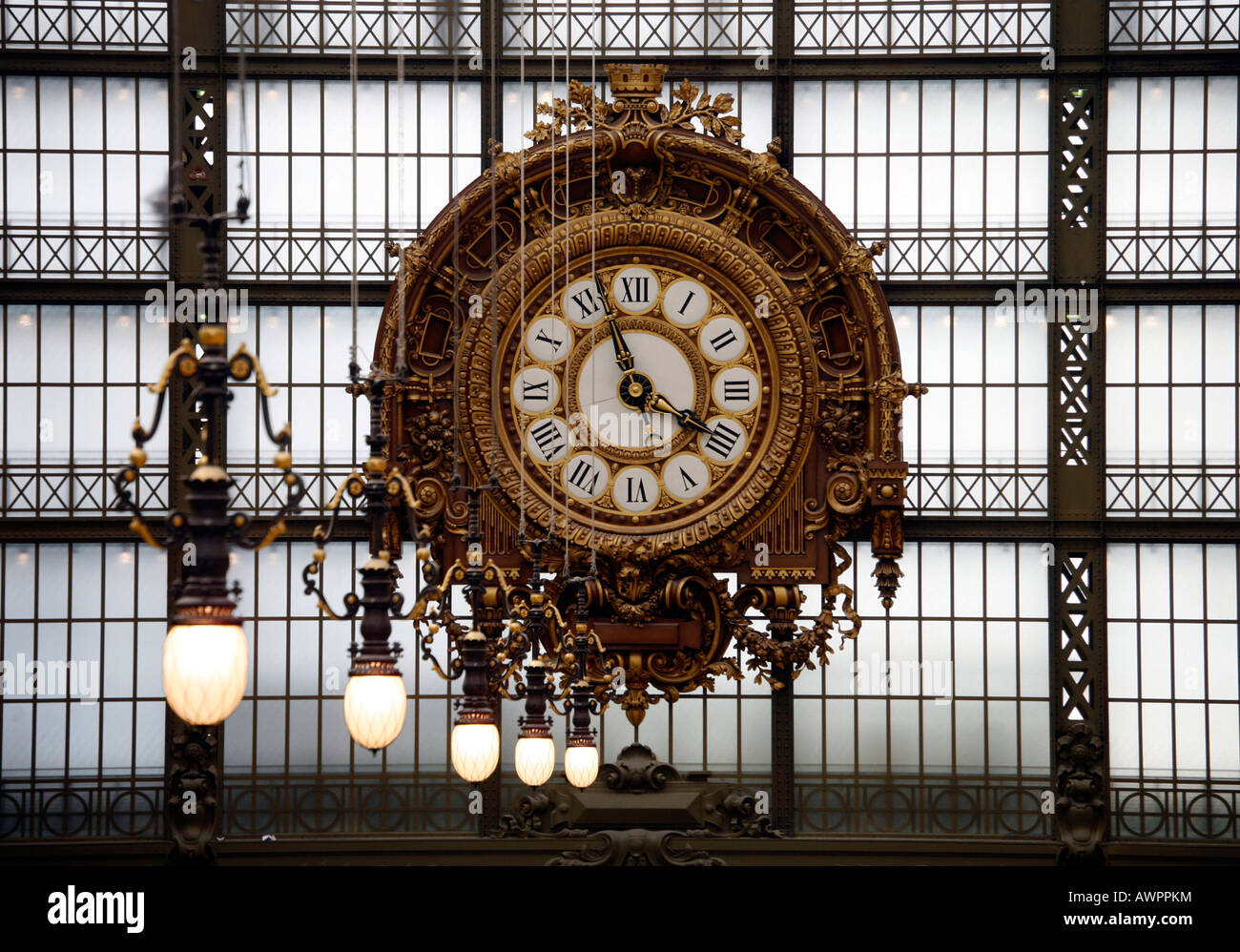 Orologio nel Musée d'Orsay, Parigi, Francia Foto Stock