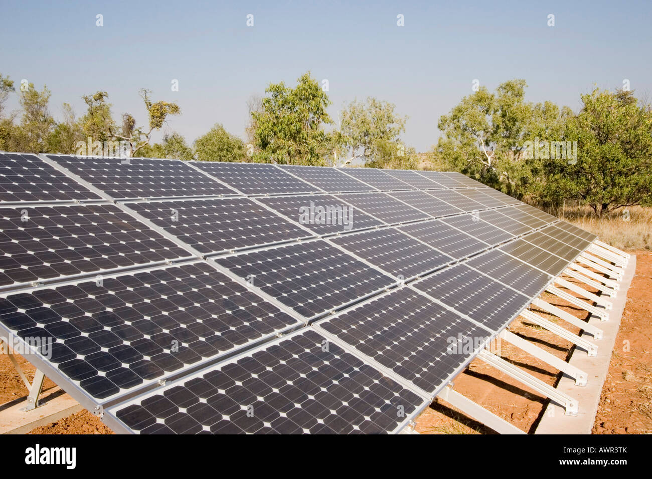 Impianto fotovoltaico, Bush Camp East Kimberley Tours, Bungle Bungle, Parco Nazionale di Purmululu, Australia occidentale, Australia Foto Stock