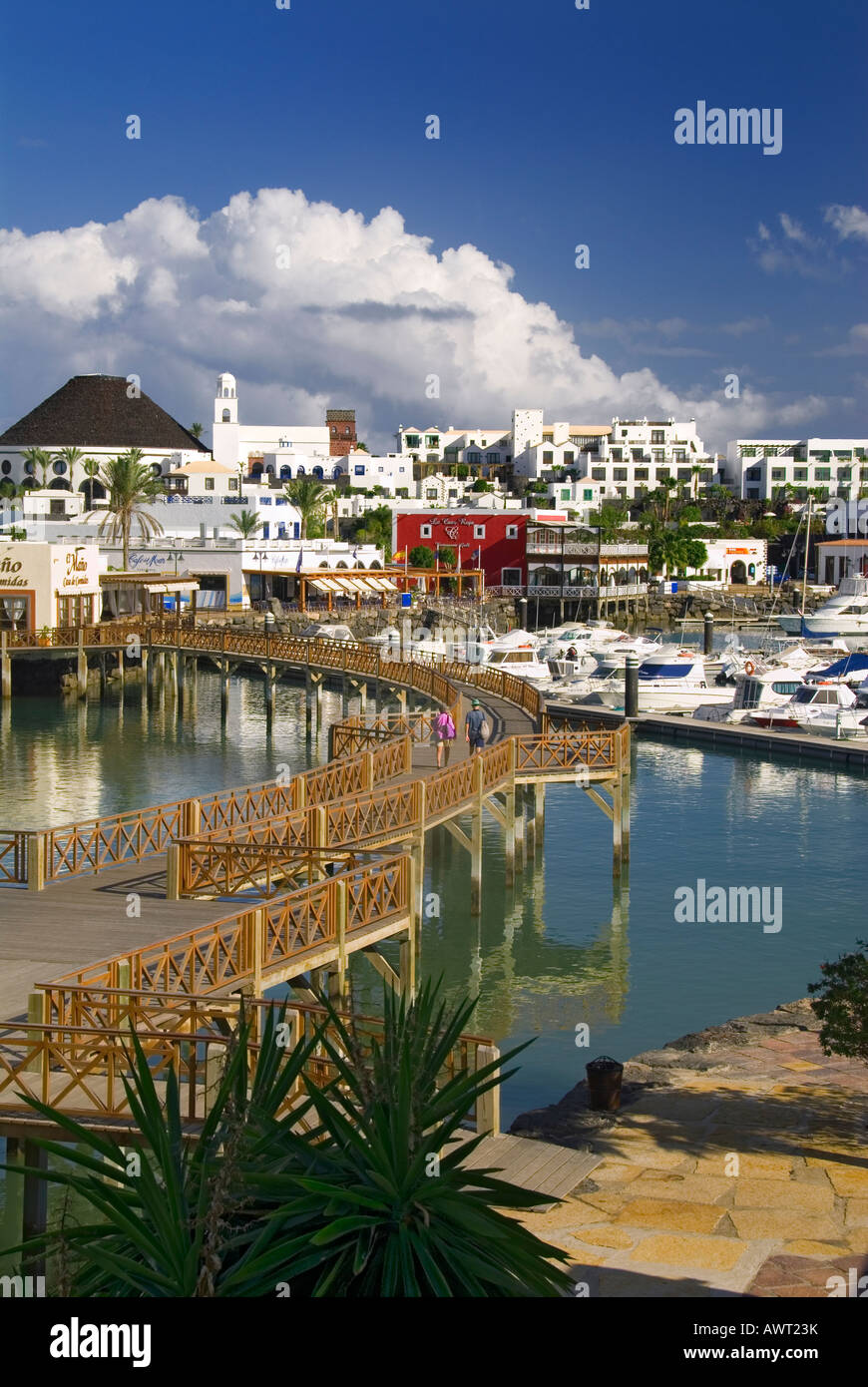 Marina Rubicon sviluppo del porto sulla costa sud occidentale di Lanzarote, Isole Canarie, Spagna Foto Stock